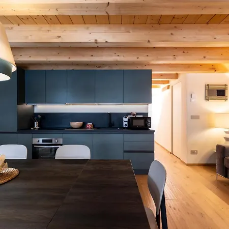 Casa vacanze Vette Del Monterosa - Lyskamm Champoluc